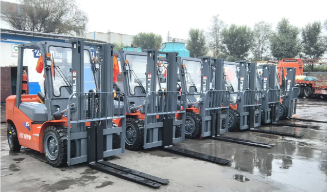 践行绿色使命 赋能低碳未来——工投公司引进新能源车辆助力“双碳”目标落地