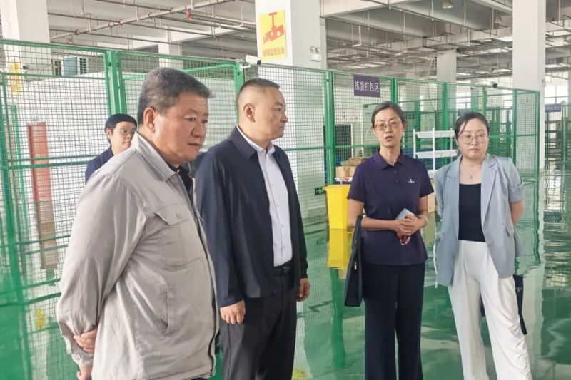 省国资委副主任王军一行莅临集团所属临空公司调研